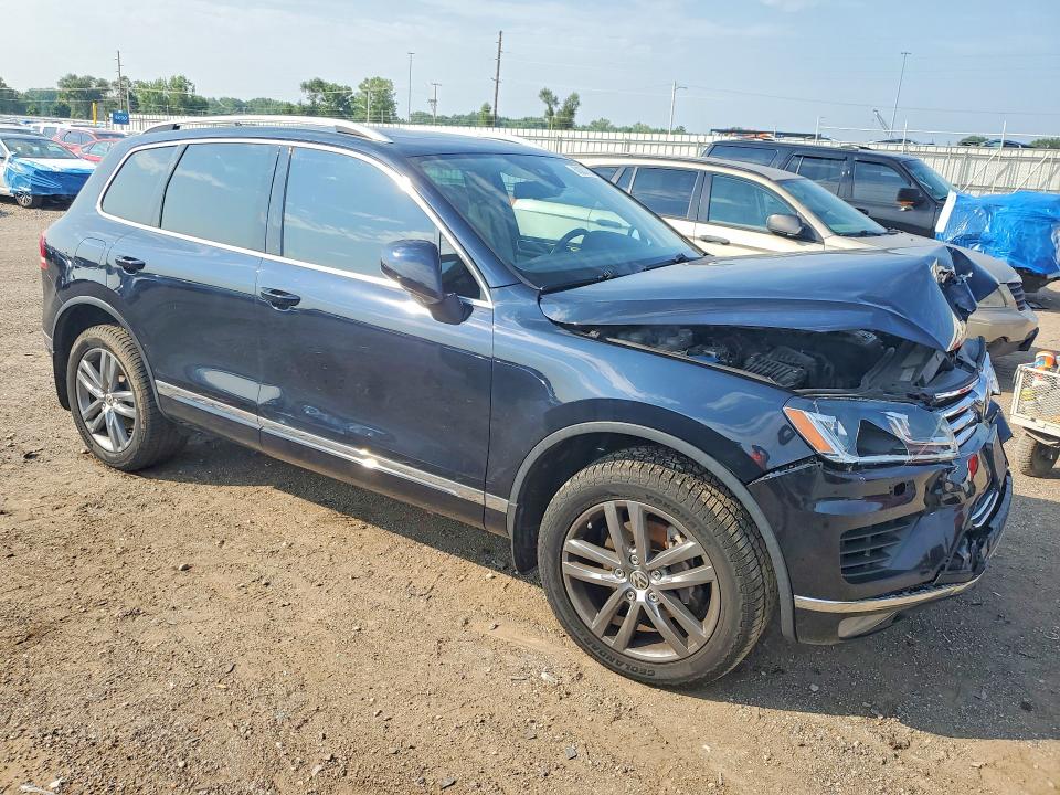 Продаж на аукціоні авто 2015 Volkswagen Touareg, vin: WVGEF9BP5FD004416, номер лоту: 62287626