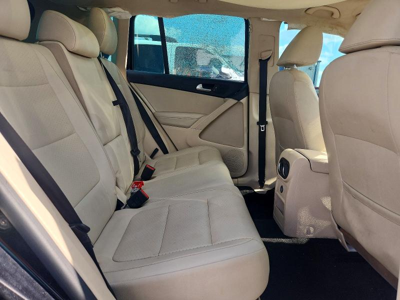 Продажа на аукционе авто 2017 Volkswagen Tiguan, vin: WVGRV7AX1HW508320, номер лота: 60825776