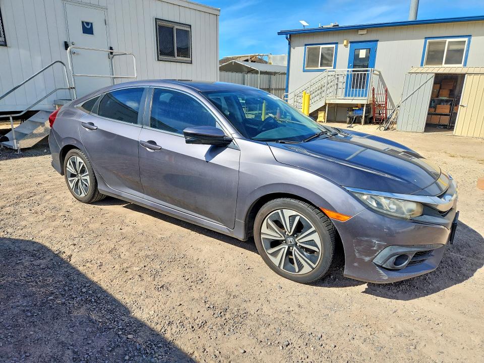 2017 Honda Civic მანქანა იყიდება აუქციონზე, vin: 2HGFC1F34HH641542, აუქციონის ნომერი: 61062836