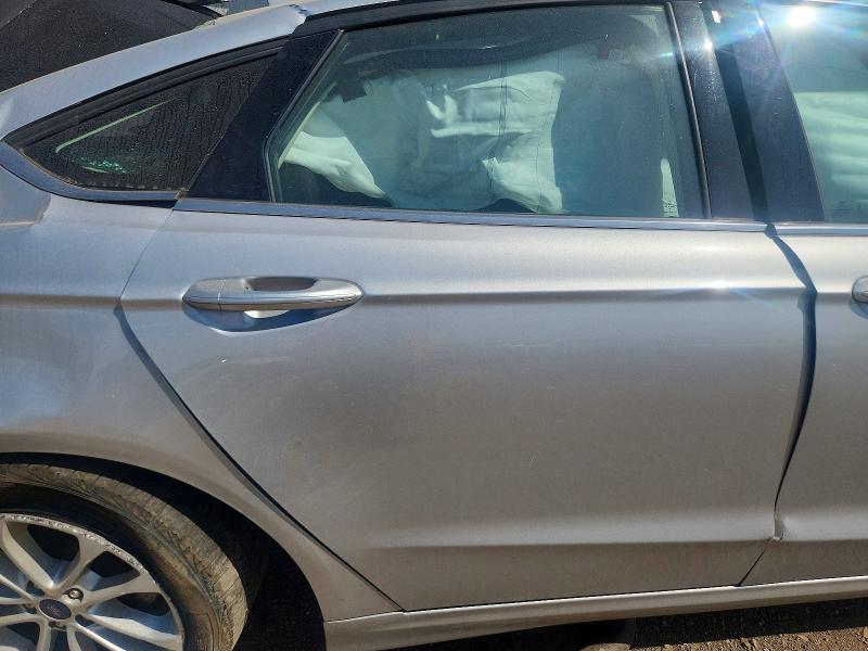 Продажа на аукционе авто 2019 Ford Fusion, vin: 3FA6P0LU3KR143506, номер лота: 62506306