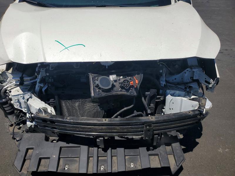 61882536 :رقم المزاد ، 1N4BZ1CVXNC551110 vin ، 2022 Nissan Leaf مزاد بيع