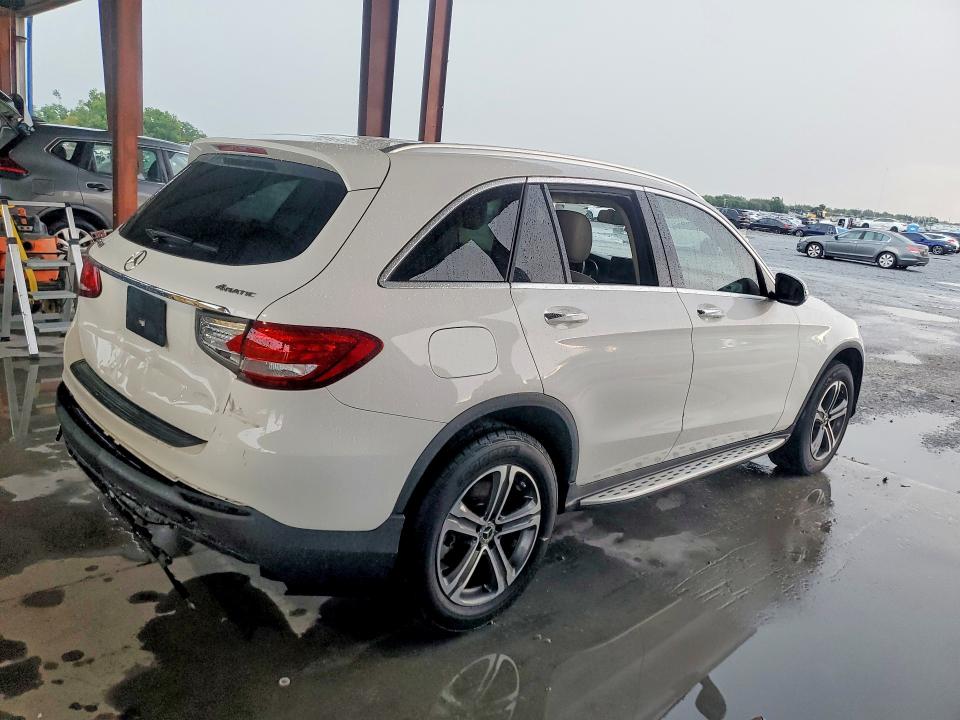 61760716 :رقم المزاد ، WDC0G4KB7KV162015 vin ، 2019 Mercedes-benz Glc مزاد بيع