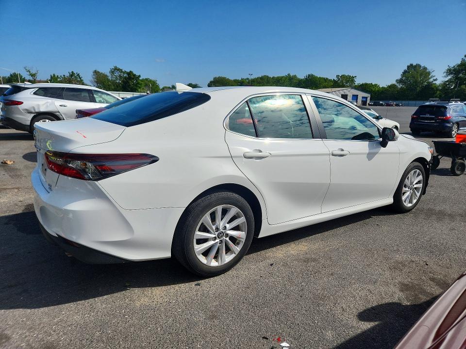 2023 Toyota Camry მანქანა იყიდება აუქციონზე, vin: 4T1R11BK4PU089515, აუქციონის ნომერი: 63289916