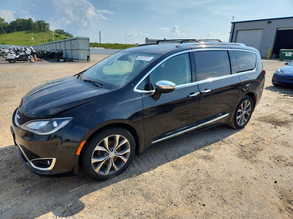 Продажа на аукционе авто 2017 Chrysler Pacifica, vin: 2C4RC1GG1HR748071, номер лота: 60572016