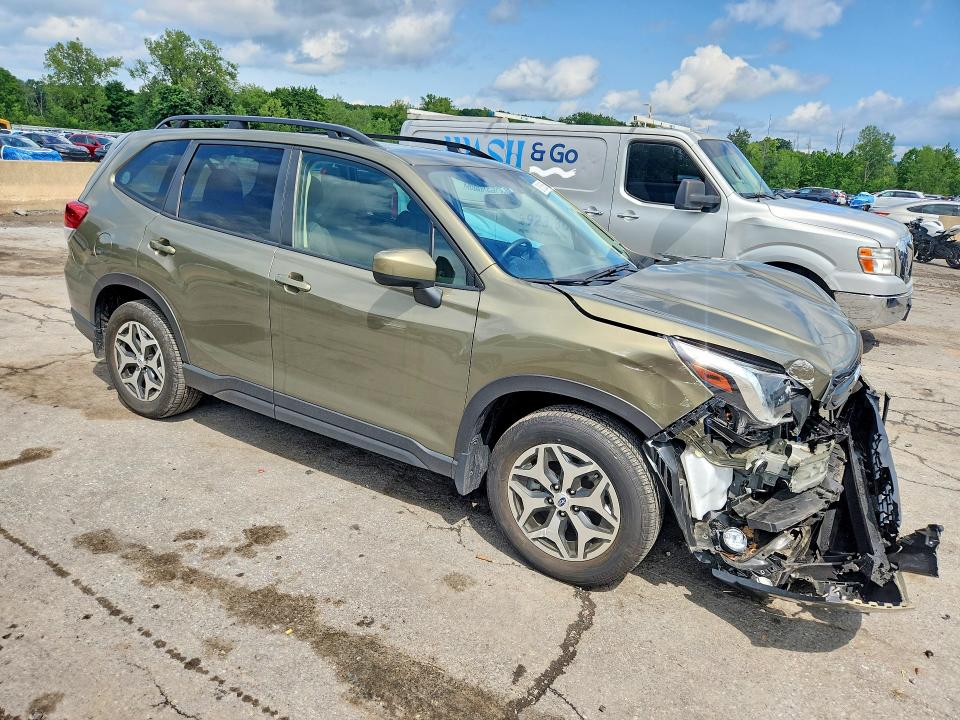 Продаж на аукціоні авто 2024 Subaru Forester, vin: JF2SKADC3RH417464, номер лоту: 63186266