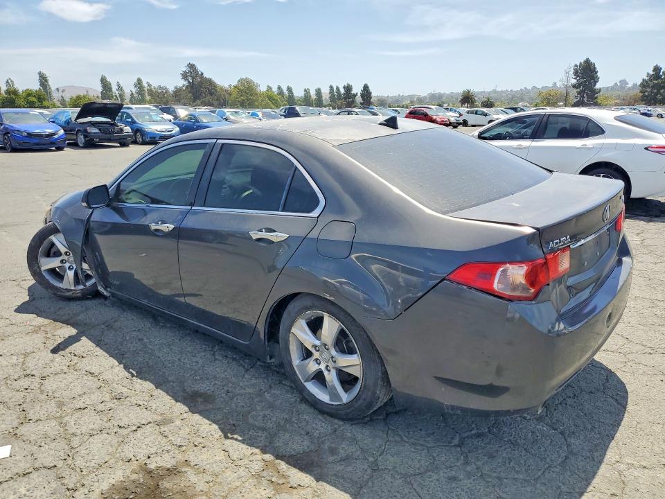 41633106 :رقم المزاد ، JH4CU2F65DC010051 vin ، 2013 Acura Tsx مزاد بيع