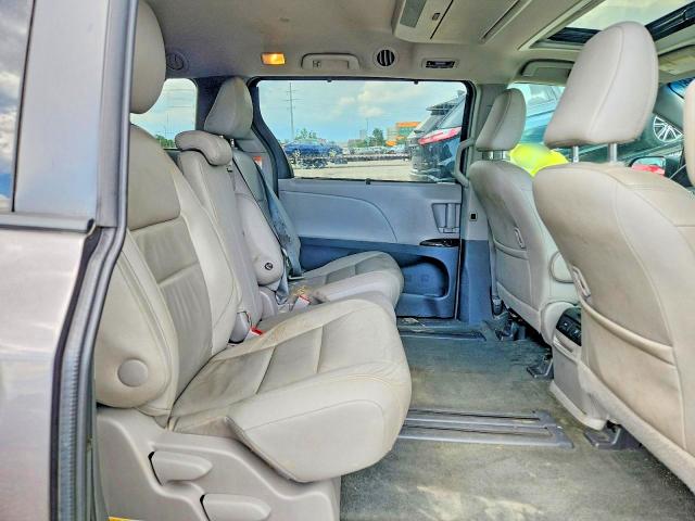 2016 Toyota Sienna მანქანა იყიდება აუქციონზე, vin: 5TDYK3DC7GS735505, აუქციონის ნომერი: 59144156
