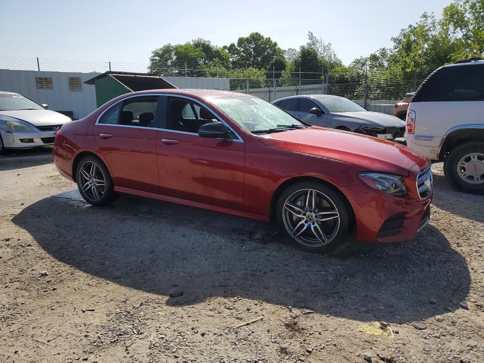 59276076 :رقم المزاد ، WDDZF4KB1HA230699 vin ، 2017 Mercedes-benz E مزاد بيع