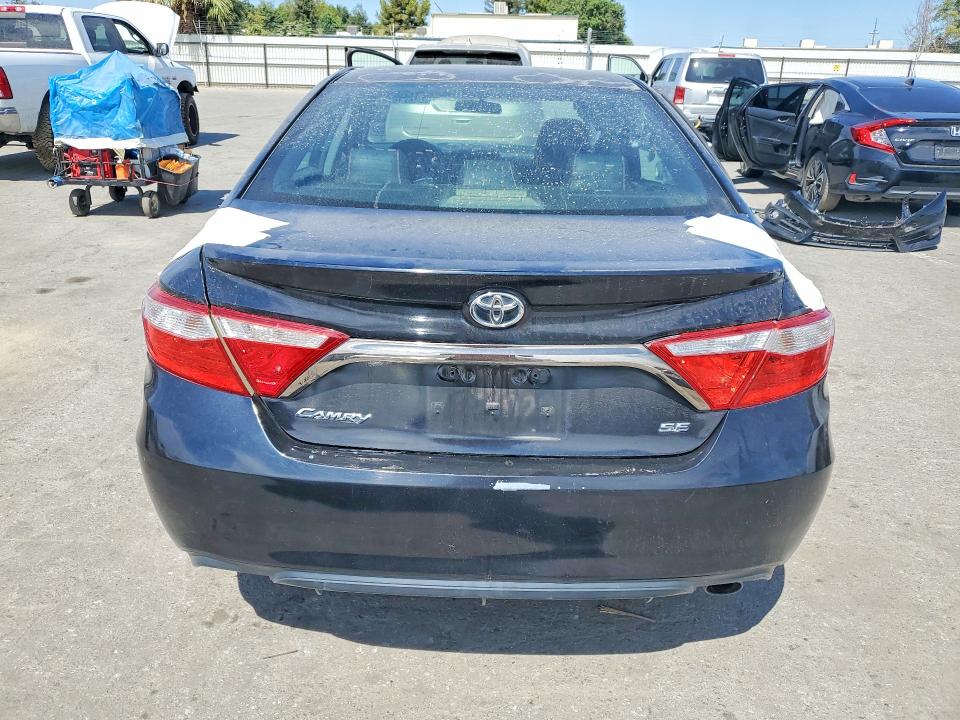 Продажа на аукционе авто 2015 Toyota Camry, vin: 4T1BF1FK2FU956180, номер лота: 61621976