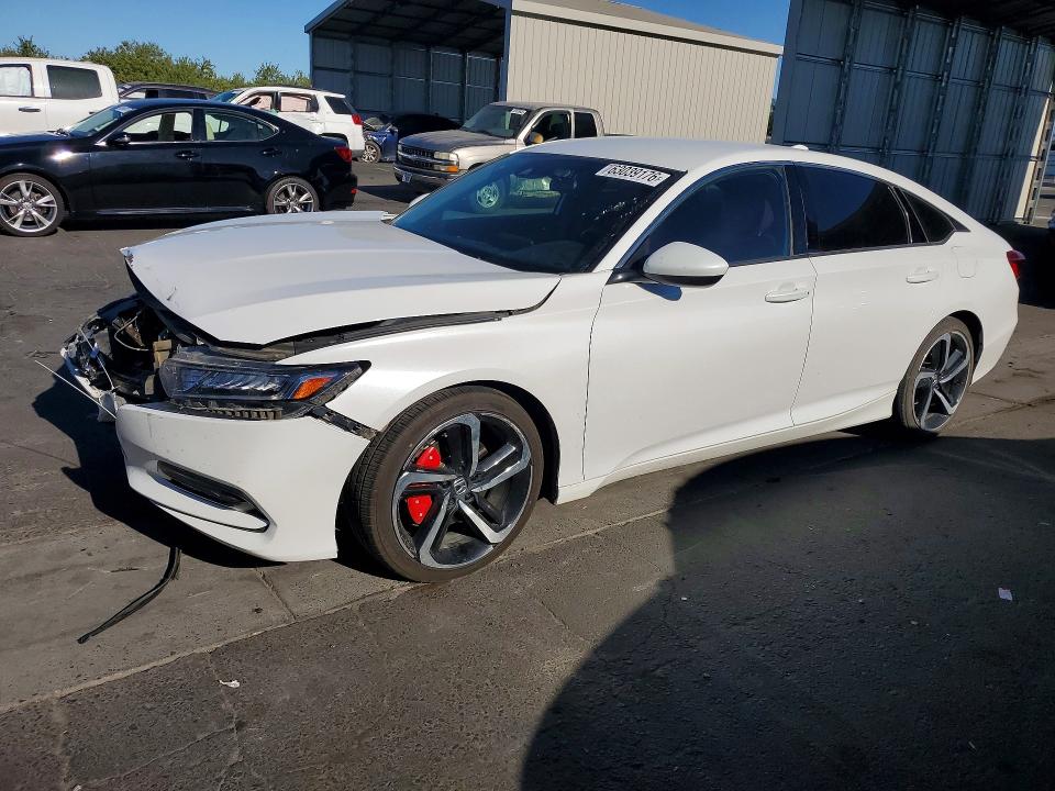 Auction sale of the 2020 Honda Accord, vin: 1HGCV1F39LA056511, lot number: 63039176