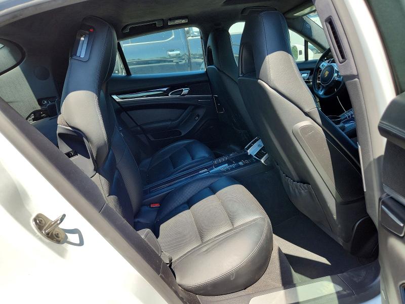 58699136 :رقم المزاد ، WP0AD2A75GL041314 vin ، 2016 Porsche Panamera مزاد بيع
