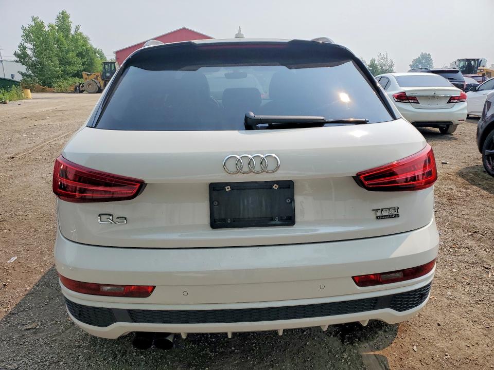 Продаж на аукціоні авто 2018 Audi Q3, vin: WA1GCCFSXJR024832, номер лоту: 61218196