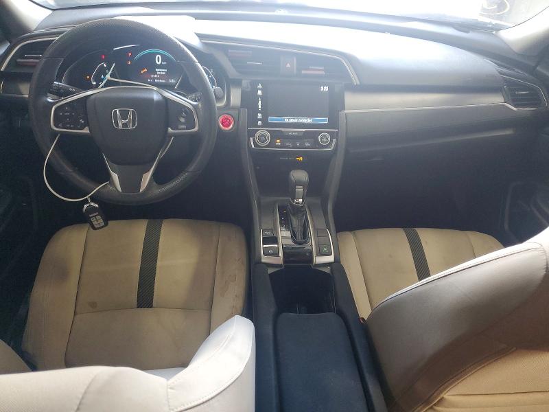 59960246 :رقم المزاد ، 19XFC2F70JE017715 vin ، 2018 Honda Civic مزاد بيع