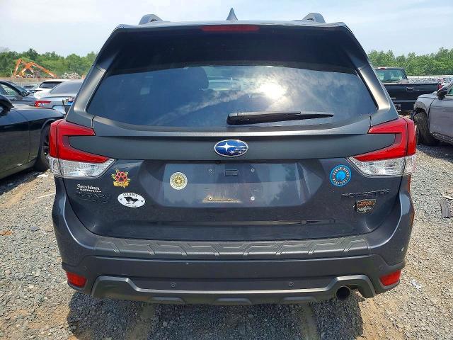 61014696 :رقم المزاد ، JF2SKAMC3NH427583 vin ، 2022 Subaru Forester مزاد بيع