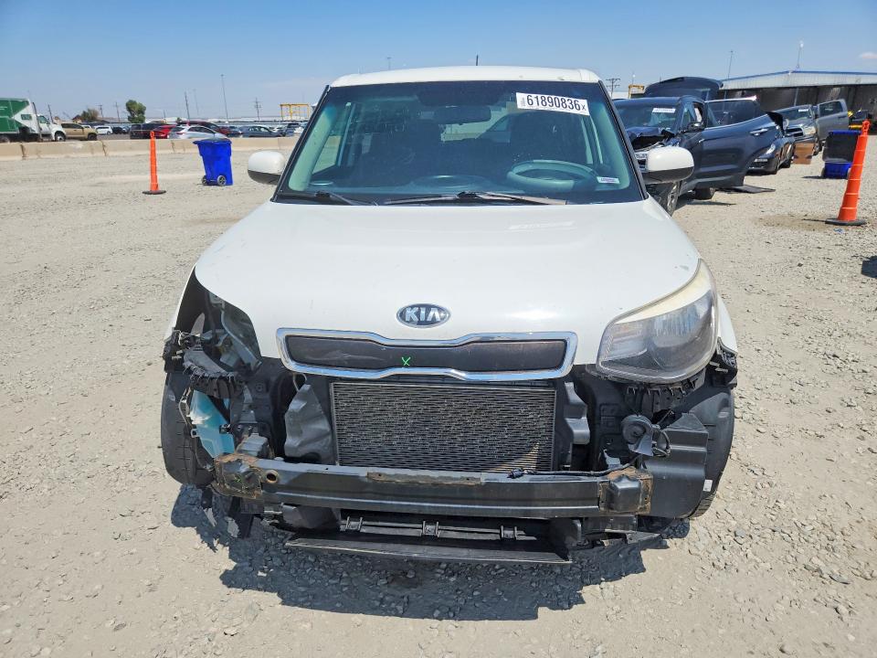 Продажа на аукционе авто 2016 Kia Soul, vin: KNDJN2A27G7319799, номер лота: 61890836