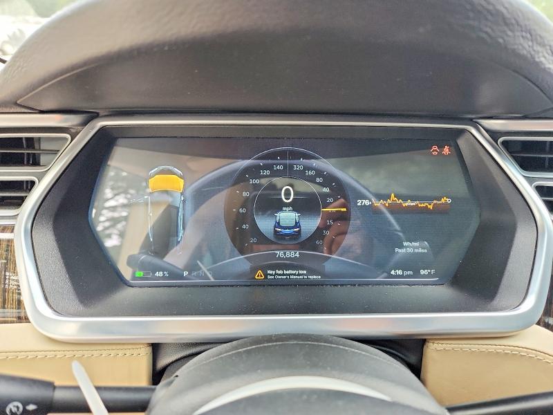 62072726 :رقم المزاد ، 5YJSA1DP2DFP24802 vin ، 2013 Tesla Model S مزاد بيع