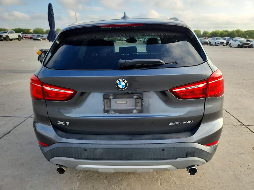 60754526 :رقم المزاد ، WBXHU7C35J3H42440 vin ، 2018 Bmw X1 مزاد بيع