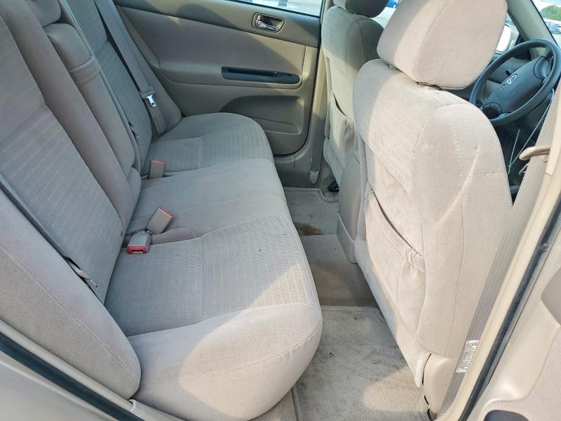 62974826 :رقم المزاد ، 4T1BE32K55U941952 vin ، 2005 Toyota Camry مزاد بيع