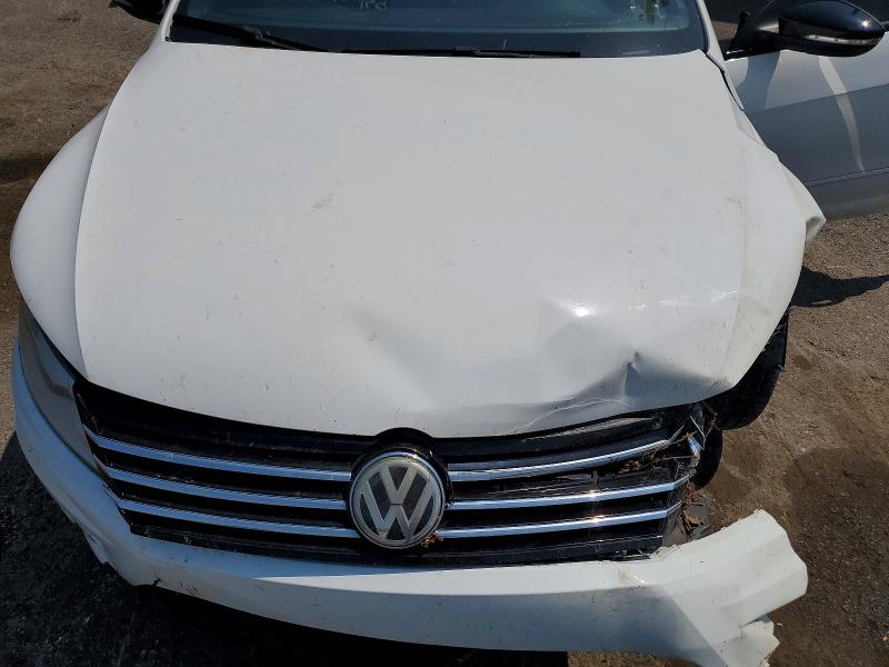 62670276 :رقم المزاد ، WVWMP7AN0HE501940 vin ، 2017 Volkswagen Cc مزاد بيع