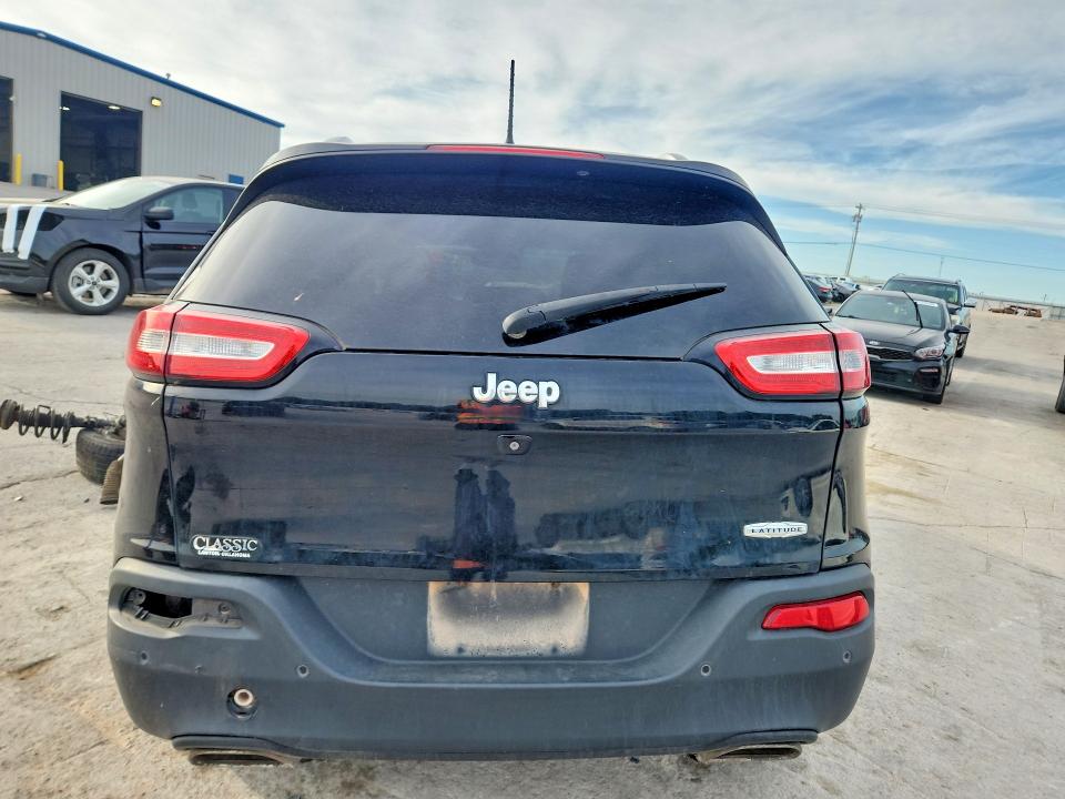 2017 Jeep Cherokee მანქანა იყიდება აუქციონზე, vin: 1C4PJLCS8HW641349, აუქციონის ნომერი: 62650446