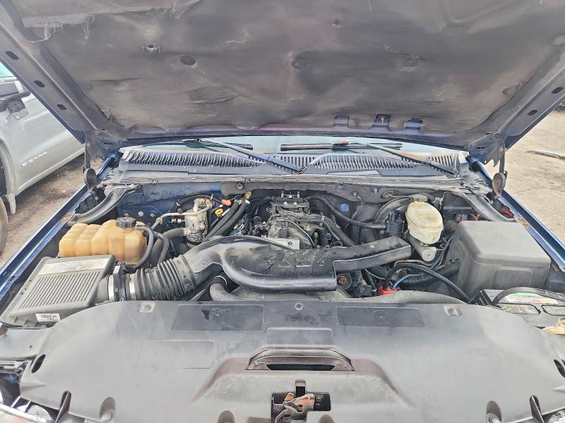 61407706 :رقم المزاد ، 1GNEC13V73R117219 vin ، 2003 Chevrolet Tahoe مزاد بيع