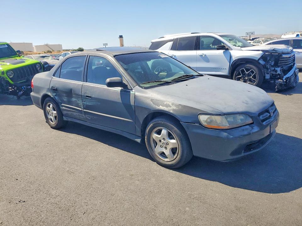 Продажа на аукционе авто 1998 Honda Accord, vin: 1HGCG1656WA060368, номер лота: 85773345
