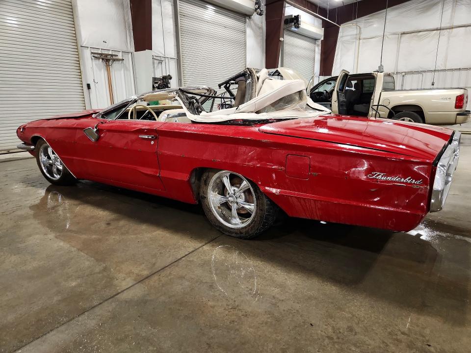 60604586 :رقم المزاد ، 6Y85Q109804 vin ، 1966 Ford T Bird مزاد بيع