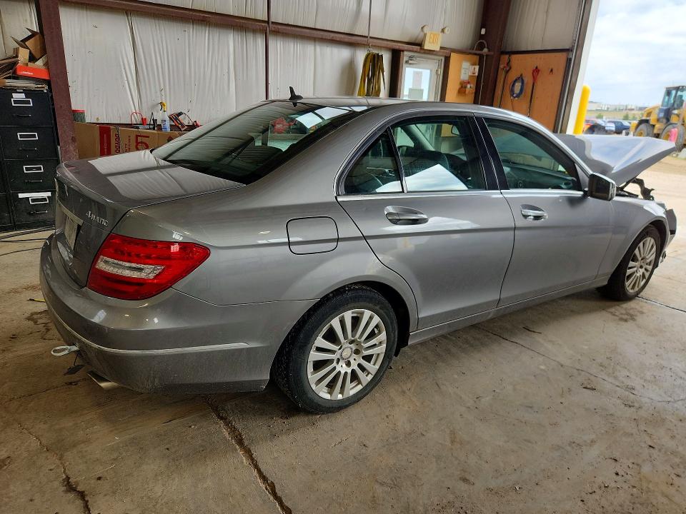 Продажа на аукционе авто 2012 Mercedes-benz C, vin: WDDGF8FB8CA597374, номер лота: 58961106