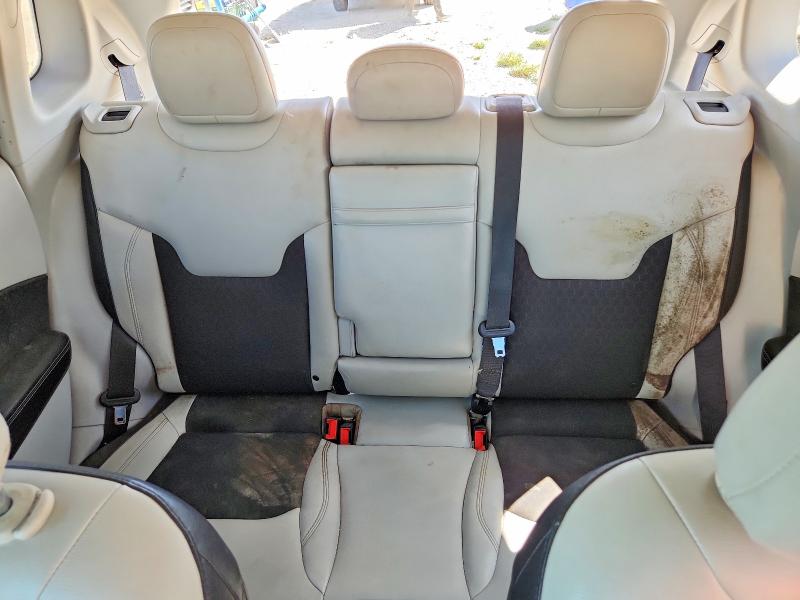 59668216 :رقم المزاد ، 3C4NJDBBXJT315658 vin ، 2018 Jeep Compass مزاد بيع