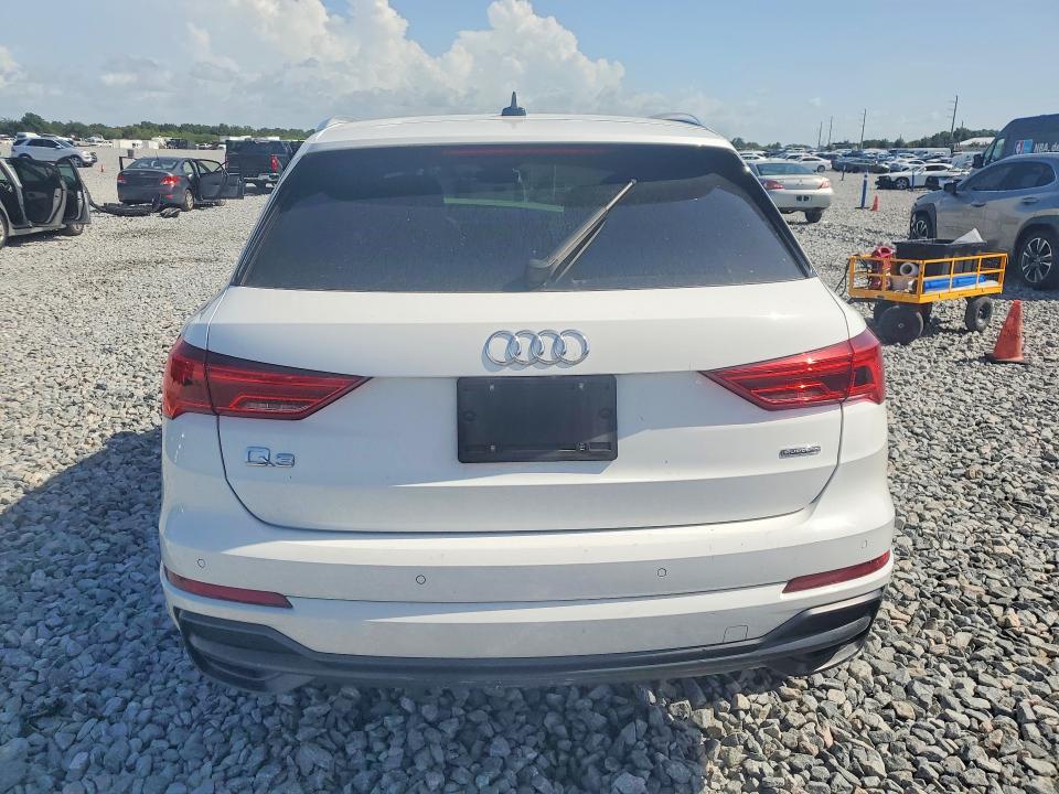 2021 Audi Q3 მანქანა იყიდება აუქციონზე, vin: WA1DECF36M1069954, აუქციონის ნომერი: 59732946
