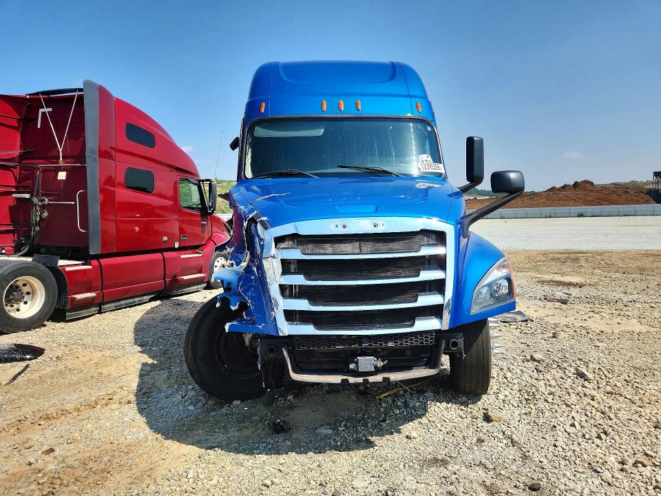 2020 Freightliner Cascadia 126 მანქანა იყიდება აუქციონზე, vin: 3AKJHHDR6LSLP9543, აუქციონის ნომერი: 62395326