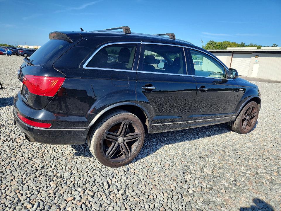 59793056 :رقم المزاد ، WA1LGAFE7FD033185 vin ، 2015 Audi Q7 مزاد بيع