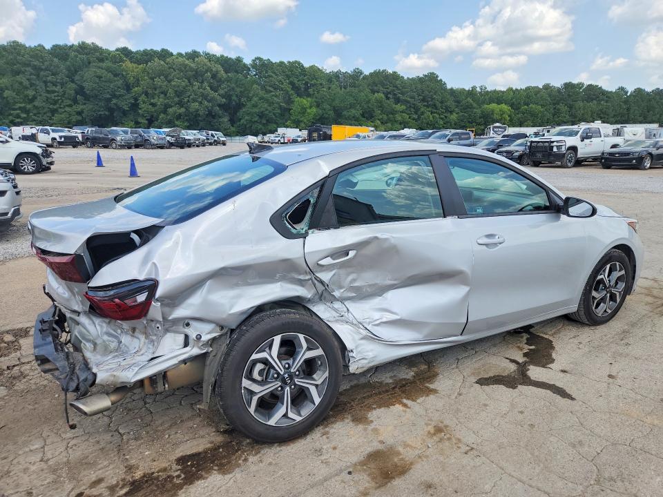 Продаж на аукціоні авто 2021 Kia Forte, vin: 3KPF24AD9ME376075, номер лоту: 62020666