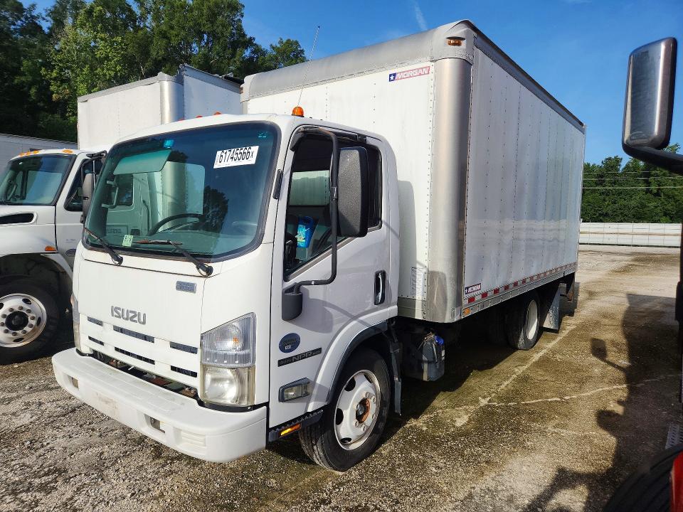 61745566 :رقم المزاد ، JALC4W168F7K01683 vin ، 2015 Isuzu Npr Xd مزاد بيع
