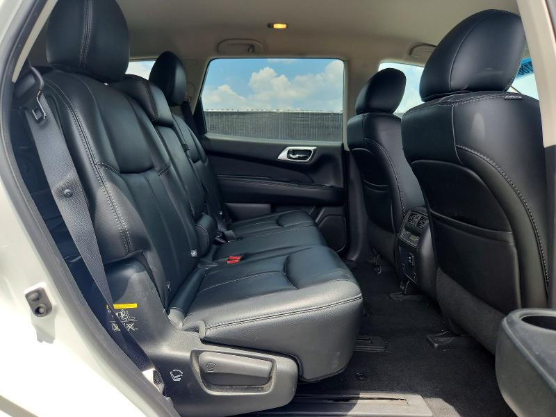 Продажа на аукционе авто 2016 Nissan Pathfinder, vin: 5N1AR2MN1GC641948, номер лота: 60819186