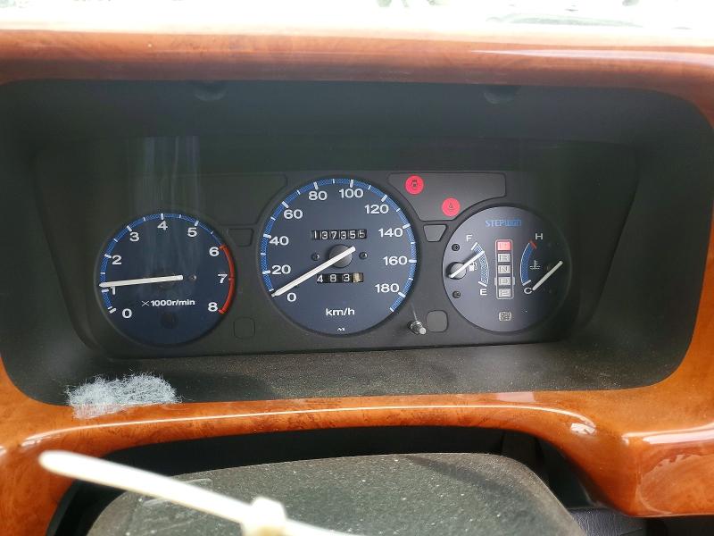 60671136 :رقم المزاد ، RF11429075 vin ، 1999 Honda Stepwagon مزاد بيع