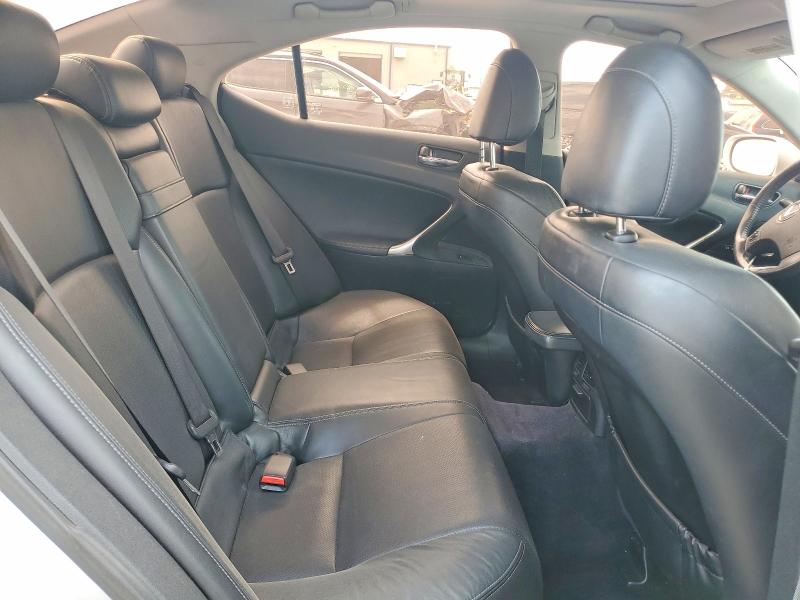 61931826 :رقم المزاد ، JTHCF5C27A2034303 vin ، 2010 Lexus Is مزاد بيع