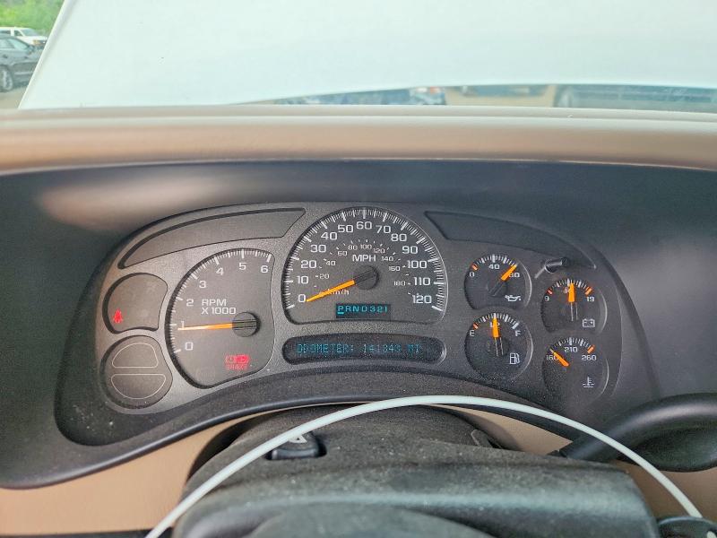 2003 Chevrolet Suburban მანქანა იყიდება აუქციონზე, vin: 1GNFK16Z33J128139, აუქციონის ნომერი: 62639986