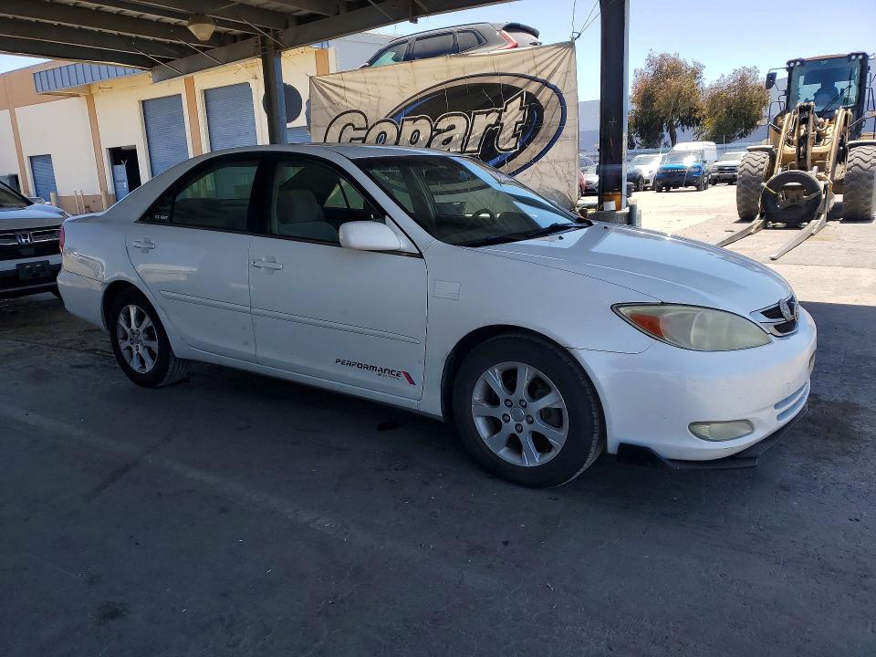 Aukcja sprzedaży 2004 Toyota Camry, vin: JTDBE30K240261164, numer aukcji: 60697436