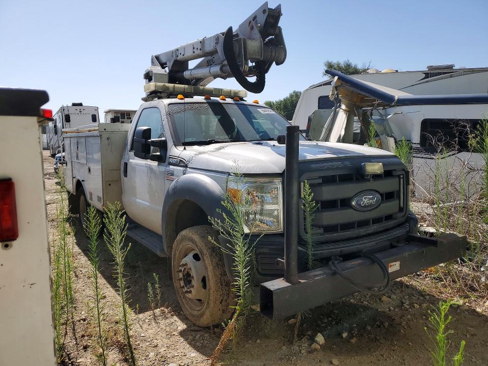 54492926 :رقم المزاد ، 1FDUF5GY6DEB89136 vin ، 2013 Ford F550 مزاد بيع