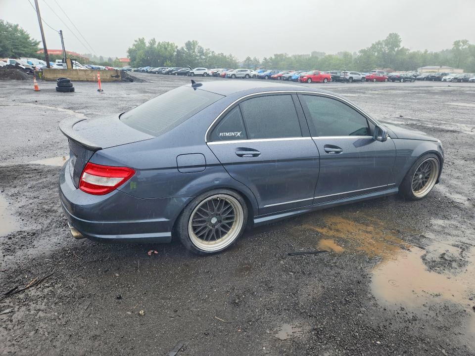 Продаж на аукціоні авто 2011 Mercedes-benz C, vin: WDDGF8BB5BR186780, номер лоту: 63148116