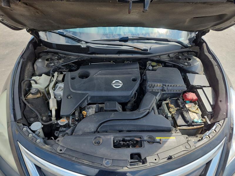 2015 Nissan Altima მანქანა იყიდება აუქციონზე, vin: 1N4AL3AP3FN348417, აუქციონის ნომერი: 63231376