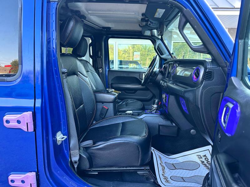 63417486 :رقم المزاد ، 1C4HJXEG3JW193385 vin ، 2018 Jeep Wrangler Unlimited مزاد بيع