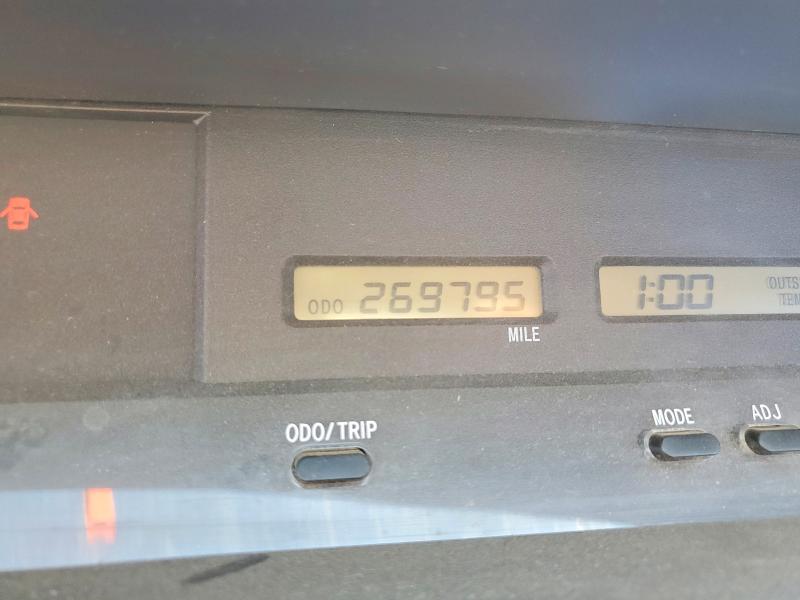 2001 Toyota Avalon მანქანა იყიდება აუქციონზე, vin: 4T1BF28BX1U130141, აუქციონის ნომერი: 59702166
