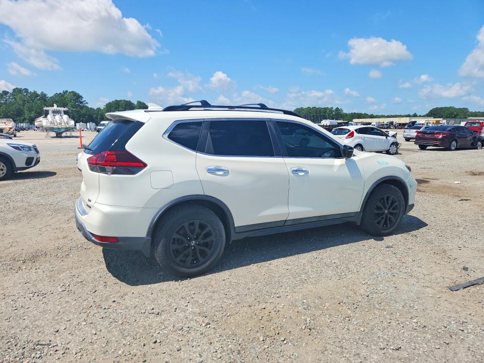 Продажа на аукционе авто 2018 Nissan Rogue, vin: 5N1AT2MT7JC770056, номер лота: 61838666