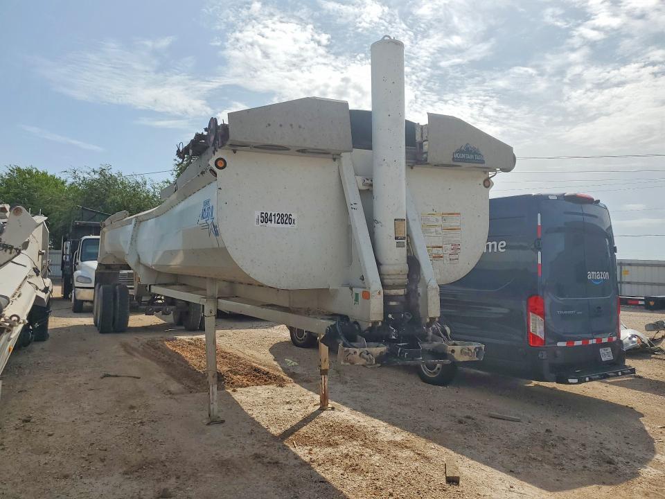 Продаж на аукціоні авто 2022 Clements Trailers, vin: 5C2BE38B6NM011961, номер лоту: 58412826