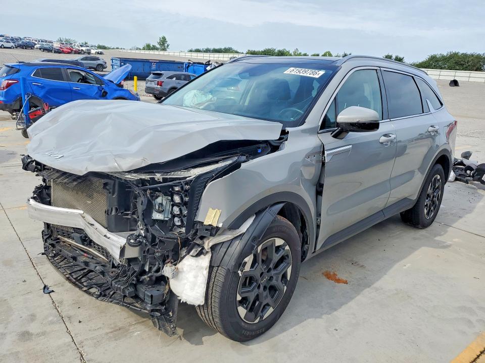 61939786 :رقم المزاد ، 5XYRLDJC9RG281544 vin ، 2024 Kia Sorento مزاد بيع