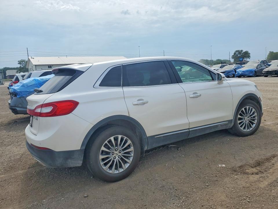 Продажа на аукционе авто 2017 Lincoln Mkx, vin: 2LMPJ8KR2HBL37639, номер лота: 62803616