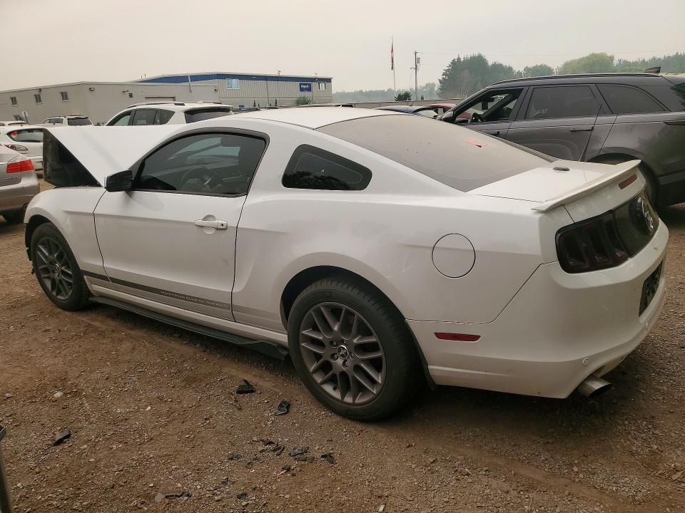 2014 Ford Mustang მანქანა იყიდება აუქციონზე, vin: 1ZVBP8AM2E5323400, აუქციონის ნომერი: 60401156