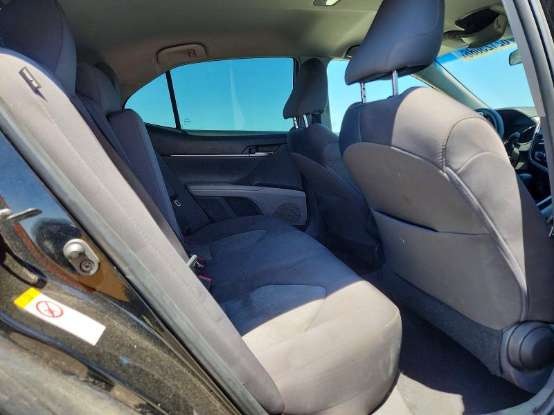 Продаж на аукціоні авто 2018 Toyota Camry, vin: 4T1B11HK1JU636384, номер лоту: 62125086
